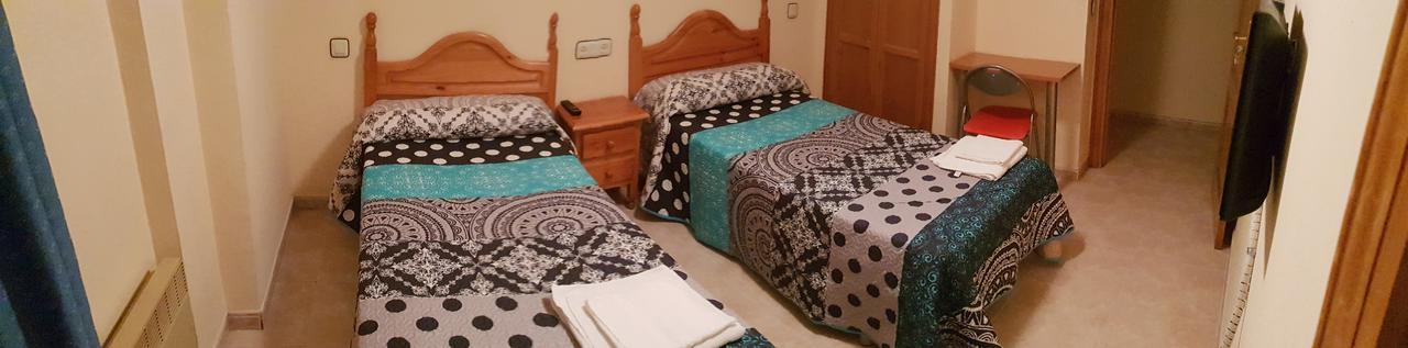 Hostal El Busto Teruel Exteriér fotografie